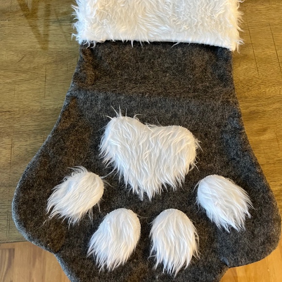 - Christmas Stocking dog pa - Picture 1 of 2